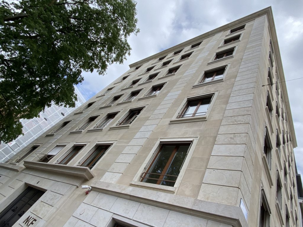 université 8